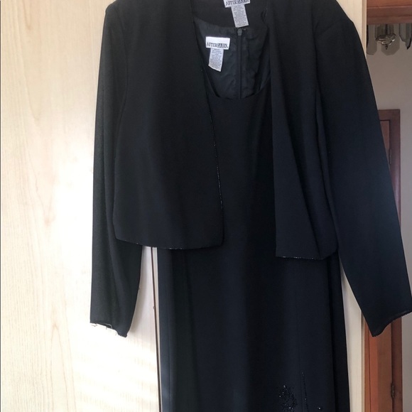 Dress with Sheer jacket - Picture 1 of 5